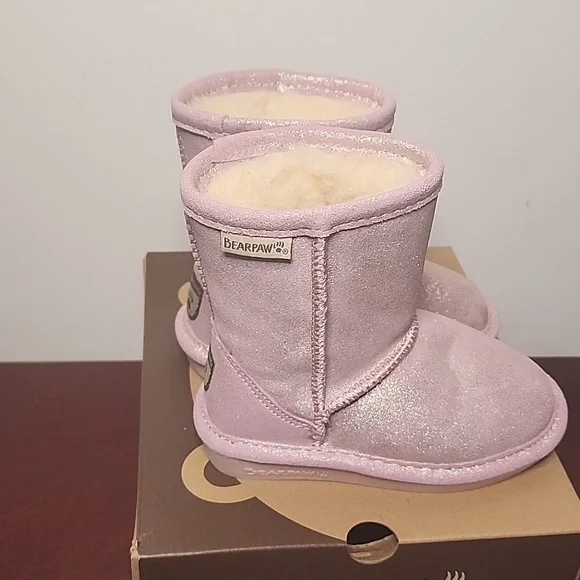 Bearpaw - Picture 2 of 5